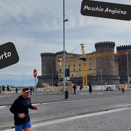 Cart's * Naples